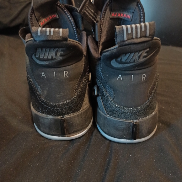 They fit too small worn only a few times no damage - Picture 2 of 5